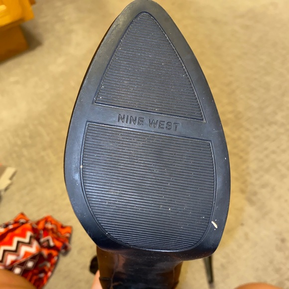 Nine West Shoes - Picture 4 of 4